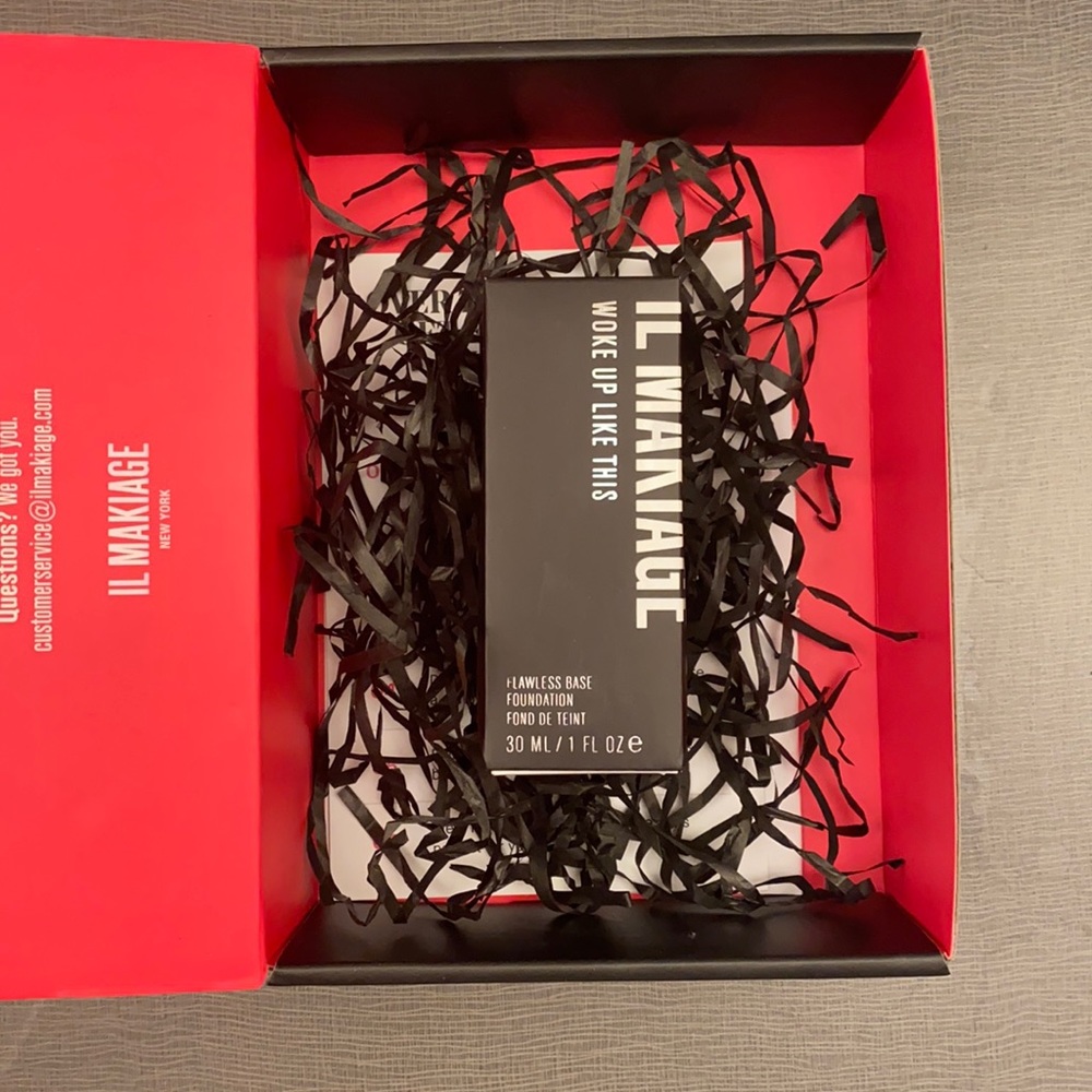 IL MAKIAGE ‘Woke Up Like This’ foundation 120 BNWT